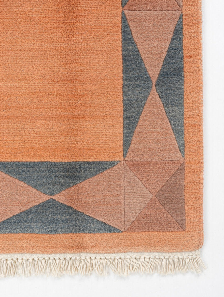 Nepalese rug — 219 × 228 cm