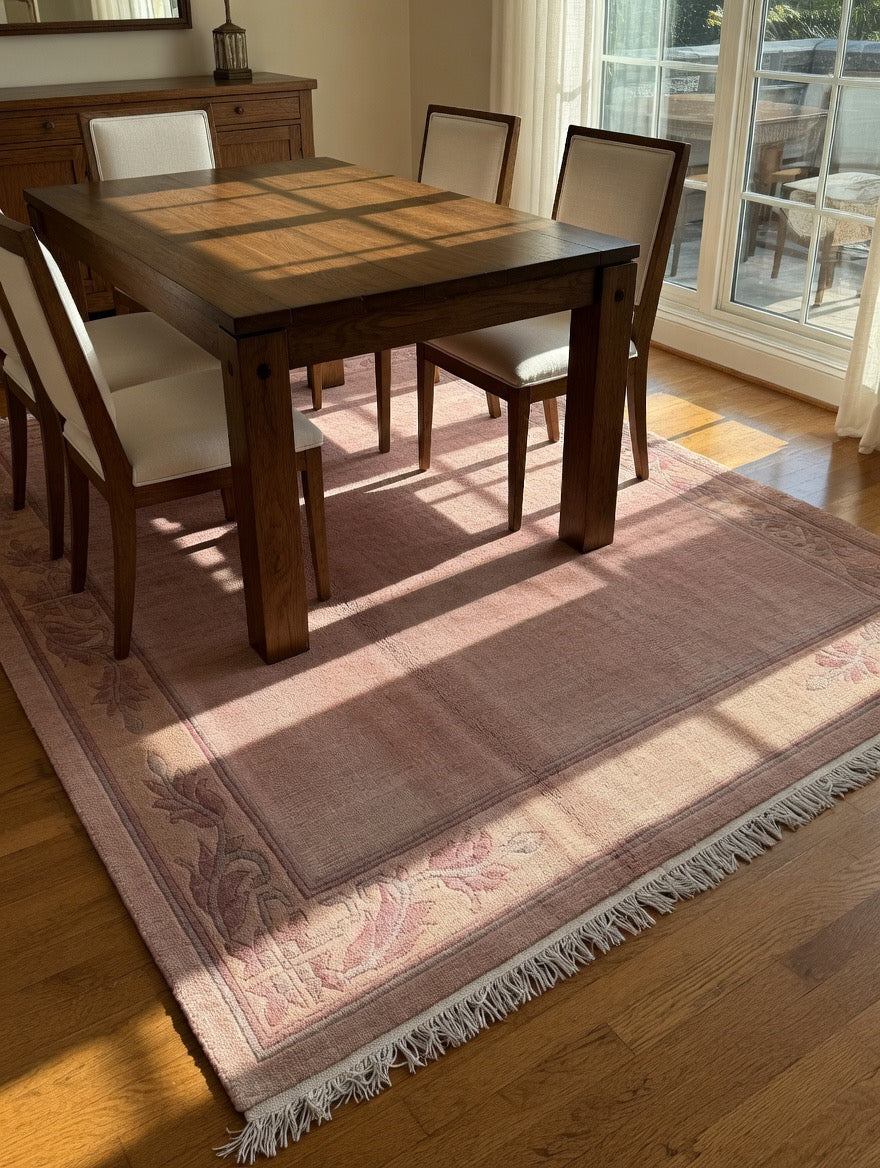 Nepalese rug — 240 × 150 cm