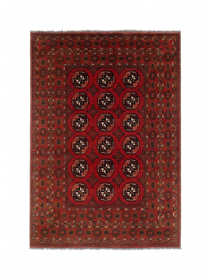Tapis Boukhara rouge à motifs géométriques répétés